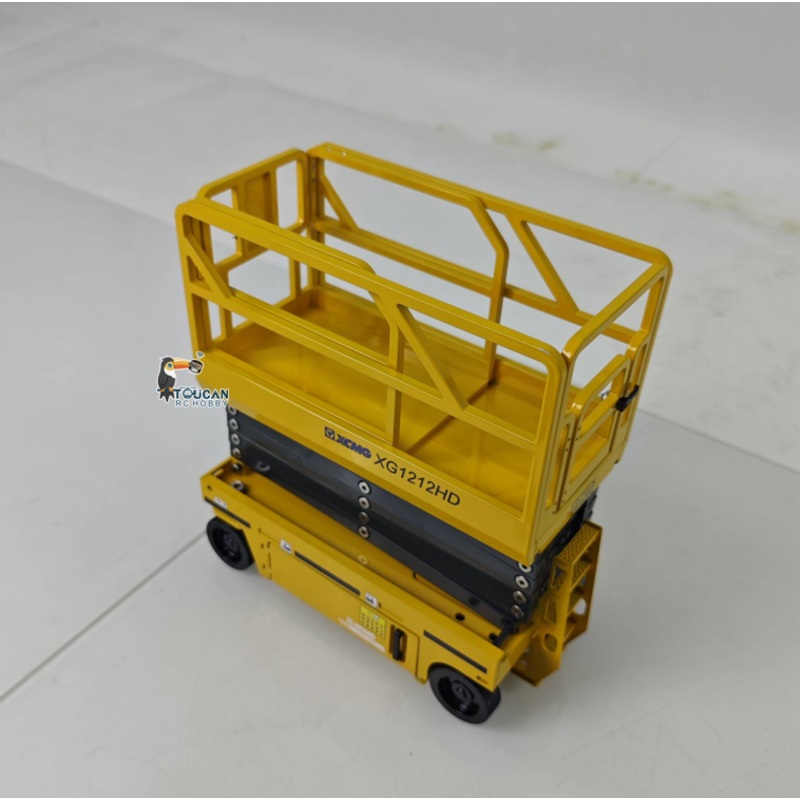 1/14 CUT Metal RC Hydraulic Scissor Lift Platform Self-propelled Warning Light Remote Control Industrial Model Flysky I6S Radio