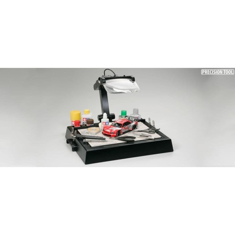 TAMIYA Work Stand with Magnifying Lens