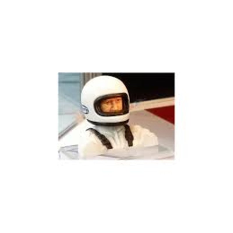 1-10 Scale Vehicle – Buggy Driver Figure w- Helmet [Tamiya] 54626