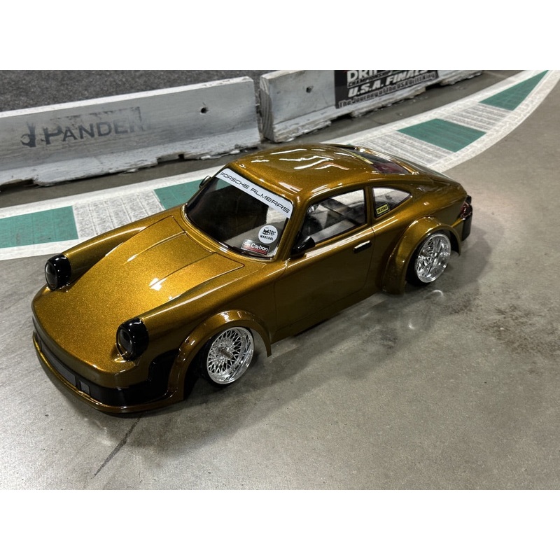 82 PORSCHE WIDEBODY WITH FLARES 1-10 Body Shell [Quality RC] QRC-PORSCHE82